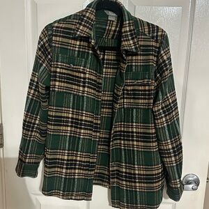 Natural Reflections Green and Tan Plaid Shirt